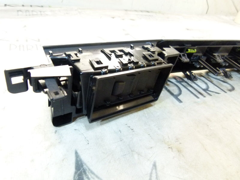 RENAULT CAPTUR 2020-ON AIR VENT PANEL PASSENGER LEFT SIDE 687616656R