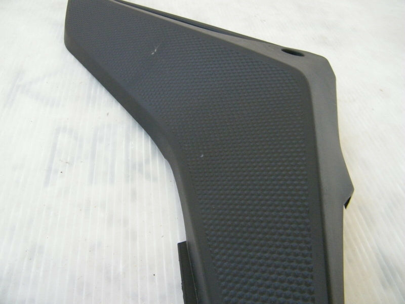 YAMAHA YZF R125 2014-2016 RIGHT FUEL TANK FAIRING TRIM SIDE PANEL 5D7-F1721