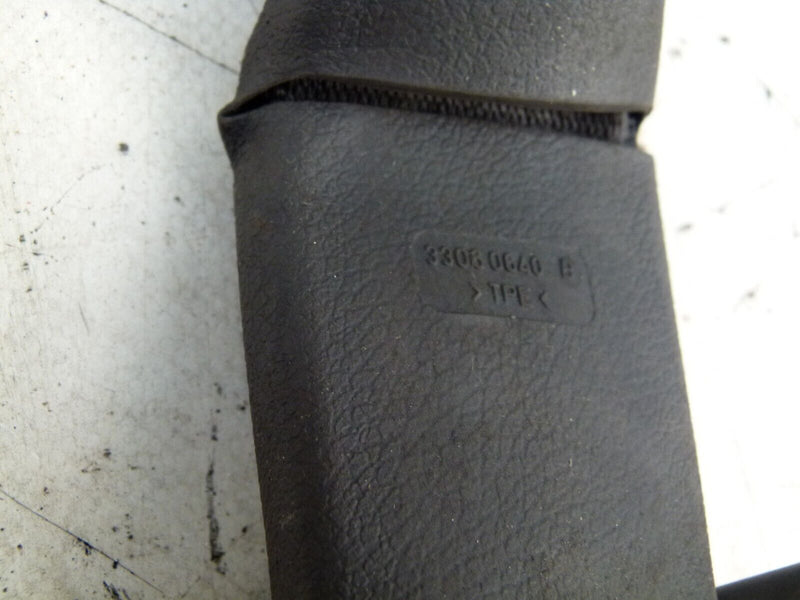 MERCEDES C W204 2007-11 REAR MIDDLE SEAT BELT BUCKLE GENUINE A2048602669