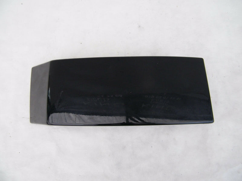 Volvo XC90 2007-2014 REAR RIGHT PASSENGER SIDE FILLER MOLDING 30698134 (V063 82)