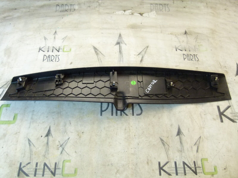 RENAULT CAPTUR 2020-ON TAILGATE COVER MOLDING TRIM 909043138R