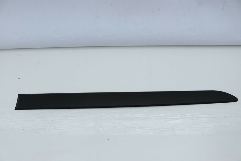 KIA PICANTO 2017 2018 FRONT LEFT DOOR MOULDING GARNISH 87722-G6700 /S25-44