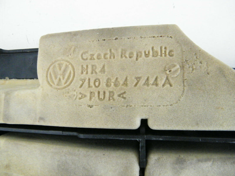 VW TOUAREG MK1 7L 02-06 BODY HARDWARE REAR FLOOR PANEL SOUND ABSORBER 7L0864744A
