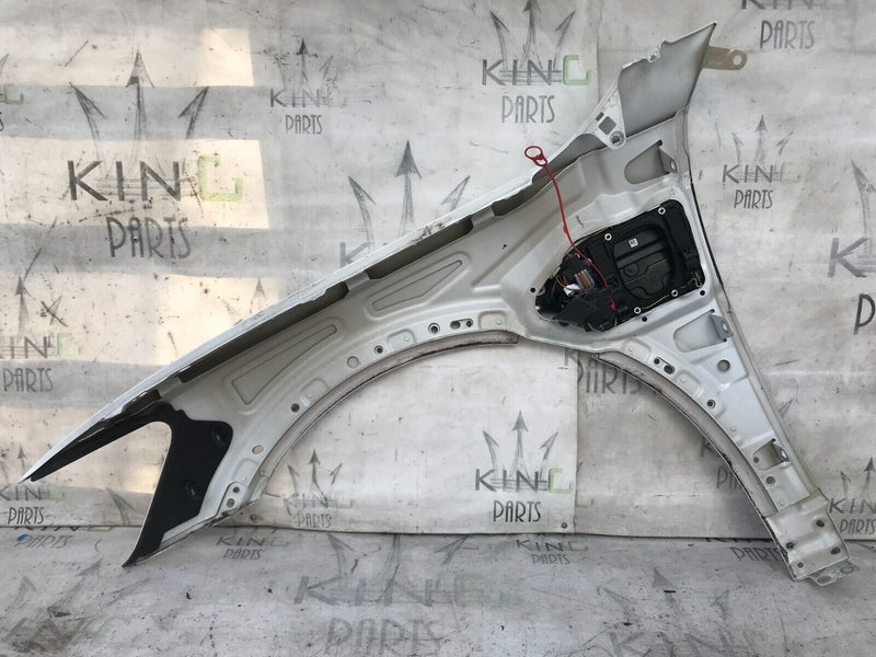 AUDI E-TRON 2018-ON RIGHT SIDE FRONT FENDER WING PANEL & CHARGING FUEL FLAP