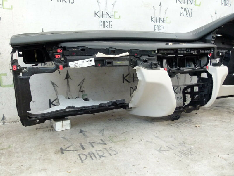 BMW X5 F15 2015-2018 CREAM - GREY LEATHER DASHBOARD GENUINE 10812253