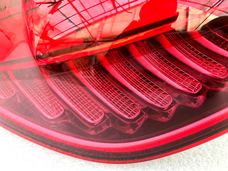 MERCEDES W206 ESTATE 2021-ON *8 PIN REAR FENDER LIGHT LEFT SIDE A2069061501