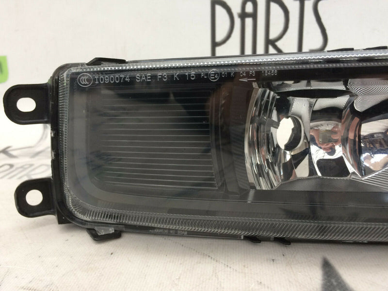 VW TIGUAN MK2 5N 2016-18 FOGLIGHT GENUINE FOG LIGHT RIGHT SIDE O/S 1047002R *1P