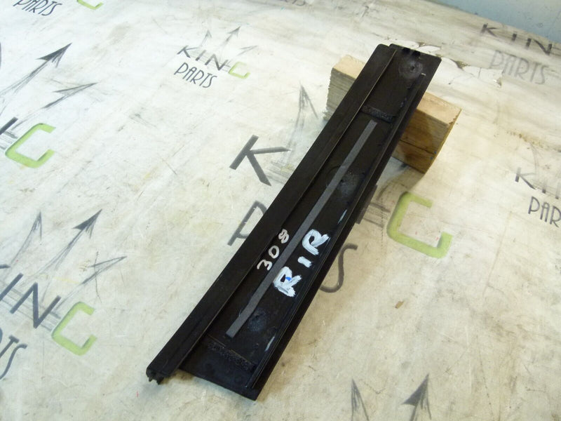 PEUGEOT 308 SW ESTATE 2017-21 REAR RIGHT DOOR MOLDING TRIM COVER 9677919480