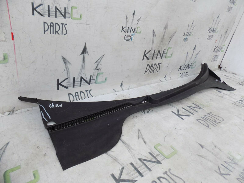 VW GOLF 2008-2013 MK6  WINDSHIELD WIPER TRIM SCUTTLE PANEL 1K2819415