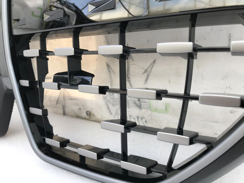 BMW i4 G26 2022-2024 FRONT BUMPER GRILL RADIATOR GRILLE *(RADAR HOLE)  946323