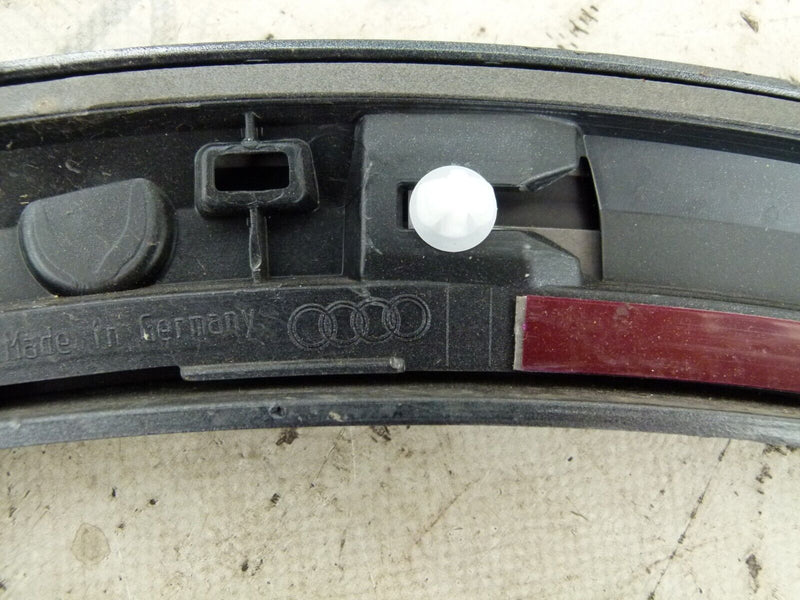 AUDI Q2 2016-2020 FRONT RIGHT WHEEL ARCH TRIM COVER GENUINE 81A853718