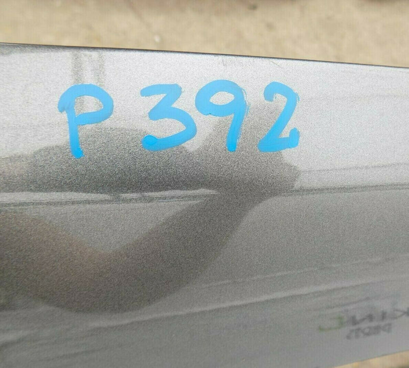 JEEP GRAND CHEROKEE 2005-2011 FRONT RIGHT SIDE DOOR IN GREY