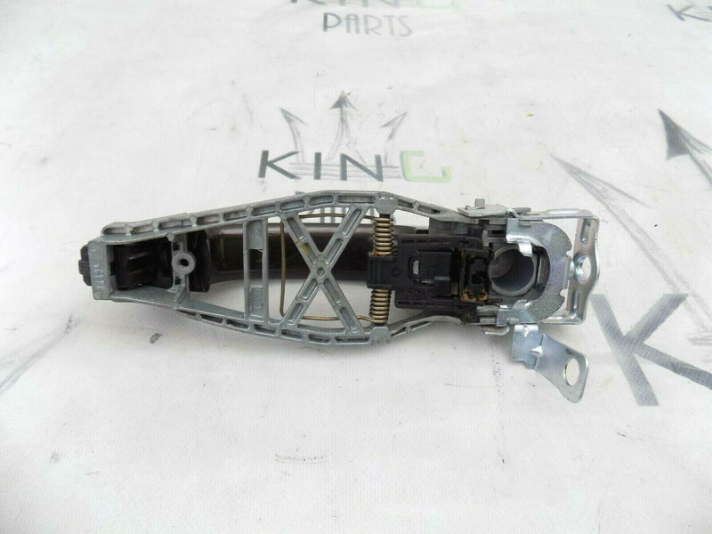 VW TRANSPORTER T6 2016-ON FRONT RIGHT DOOR EXTERIOR HANDLE + BRACKET