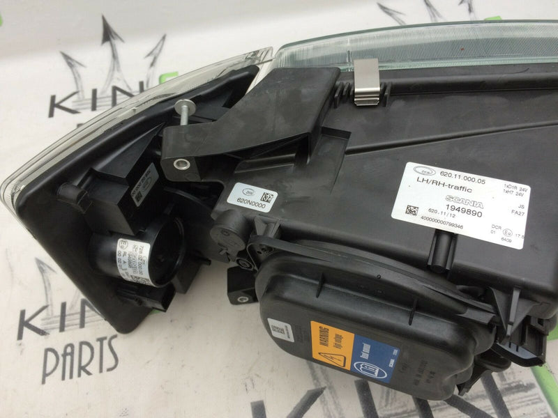 SCANIA G, P, R  2013-2016  6 SERIES HEADLIGHT XENON LIGHT LAMP LEFT SIDE 1949890