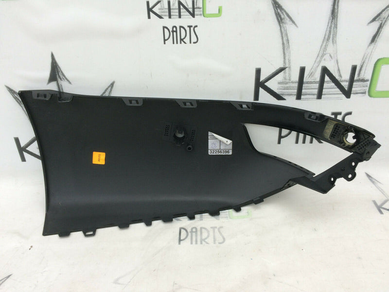 LAND ROVER RANGE ROVER SPORT L494 2018 REAR BUMPER RIGHT SIDE CORNER PDC HOLES