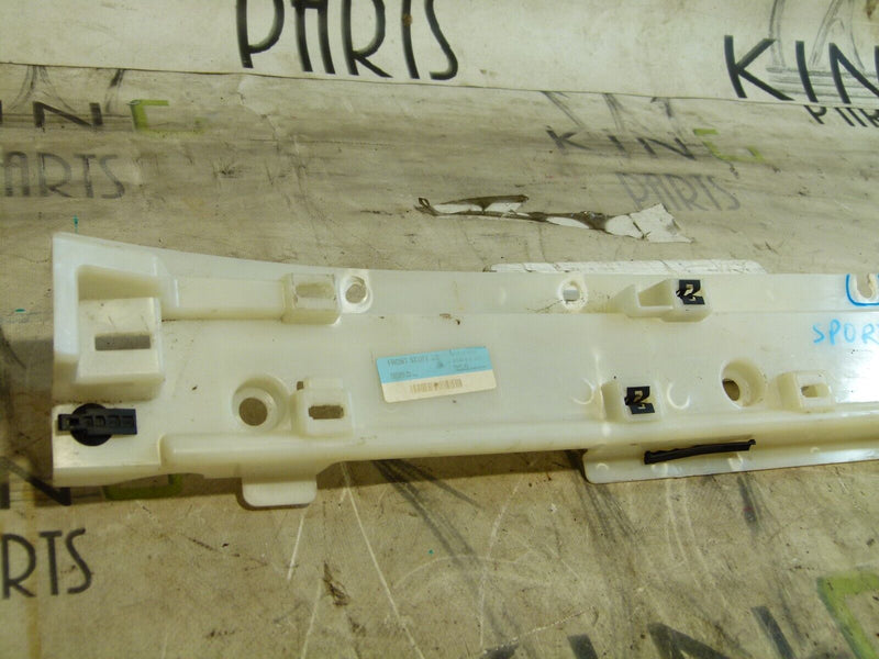 RANGE ROVER SPORT 13-17 LEFT SKIRT HOLDING BRACKET GENUINE CPLA107B01AG