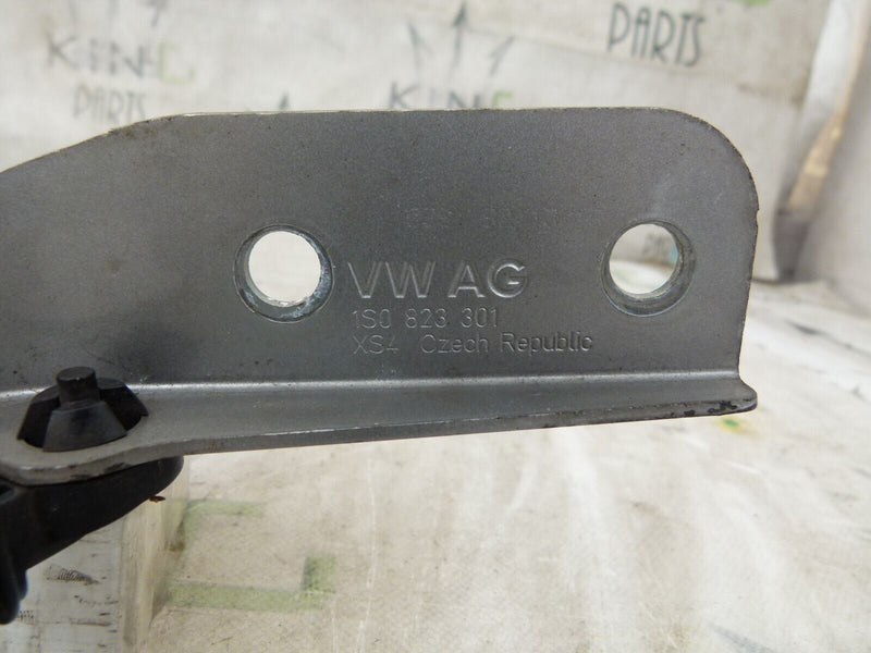 VW UP 2011-2016 PASSENGER LEFT SIDE BONNET HINGE GENUINE 1S0823301