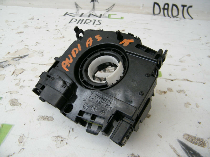 AUDI A3 (8V) 2012-2016 S-LINE 5DR SQUIB DRIVE CLOCK SPRING 5Q0953549C