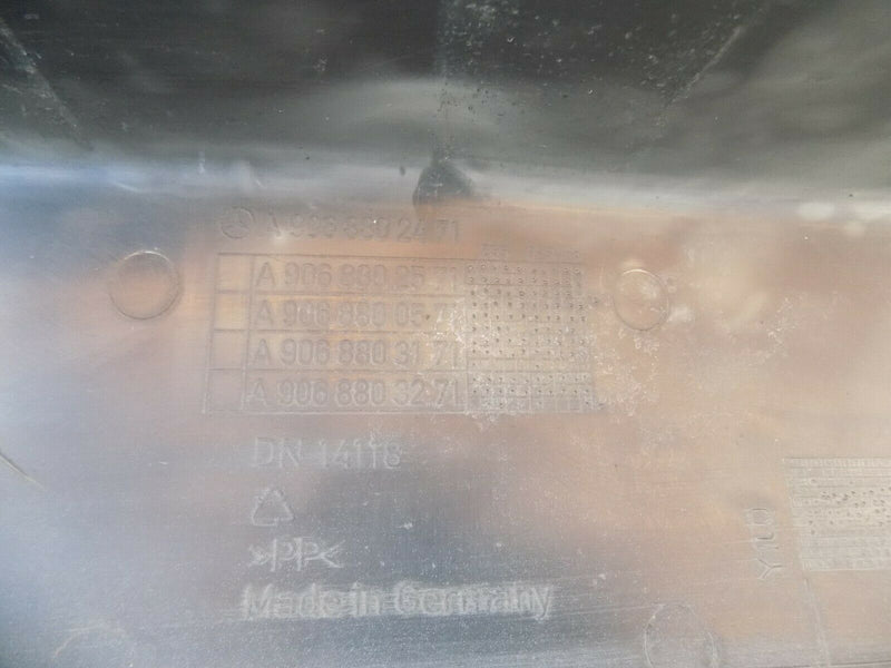 MERCEDES SPRINTER W906 REAR BUMPER STEP PANEL P/N: A9068802471