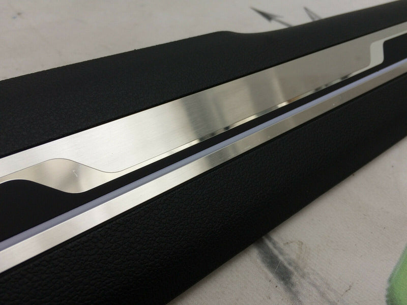 VW TIGUAN MK2 5N ENTRY SILL STRIP ILUMINATED LED FRONT DOOR RIGHT SIDE 5NA853370