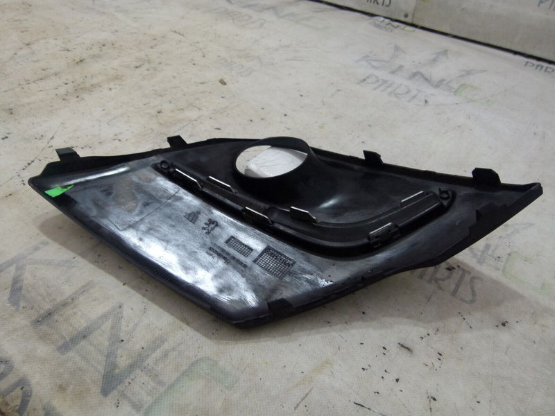 PEUGEOT 107 2012-2014 RIGHT FOG LIGHT TRIM GENUINE 521270H140