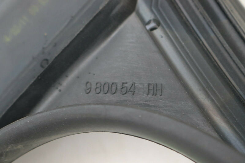 MINI COUNTRYMAN R60 2010-2016 FRONT RIGHT DOOR WINDOW SEAL GUIDE TRIM 9800548