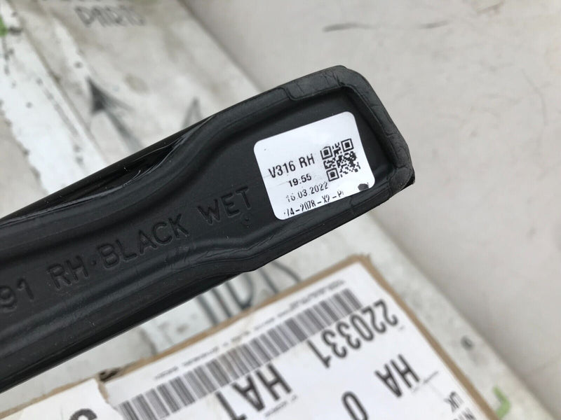 VOLVO XC40 **NEW RAIL ROOF RACK LUGGAGE CARRIER RIGHT SIDE 31448382