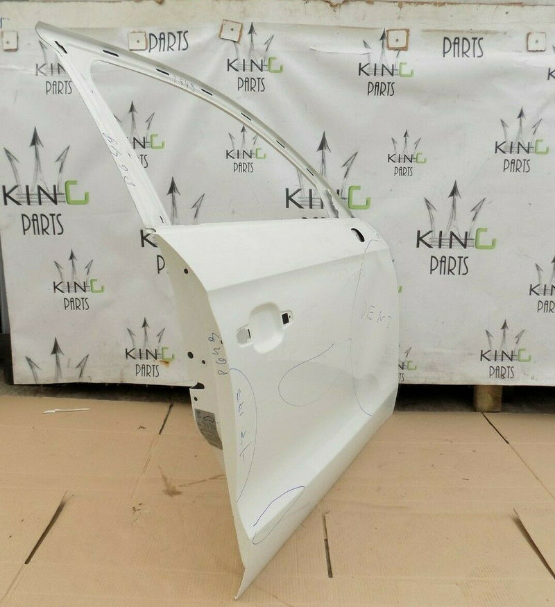 AUDI A1 8XA SPORTBACK 2012-2018 FRONT RIGHT DOOR PANEL WHITE 5DR