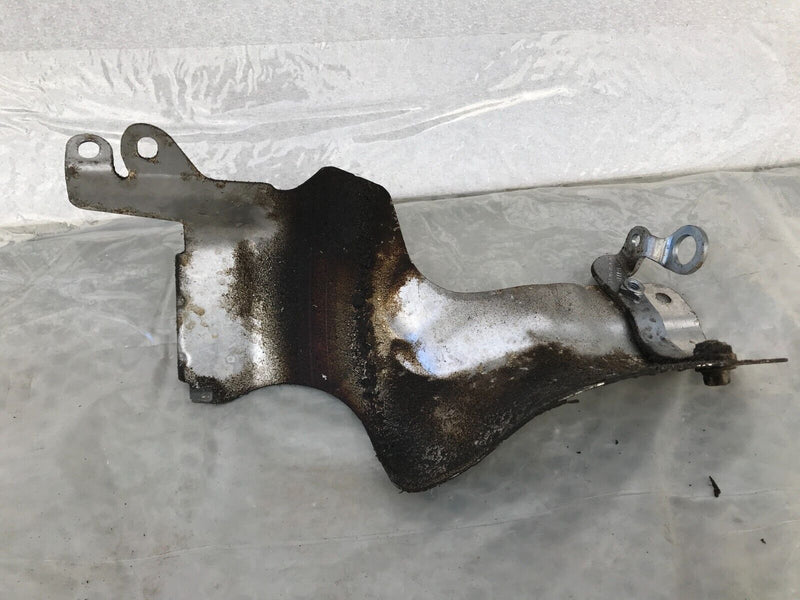 MERCEDES GLC X253 2.0PETROL GENUINE FRONT GEAR SCREEN HOLDER BRACKET A2053350501