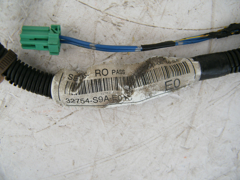 HONDA CR-V MK2 II 2002-2007 WIRING LOOM HARNES REAR DOOR LEFT PASSENGER SIDE N/S