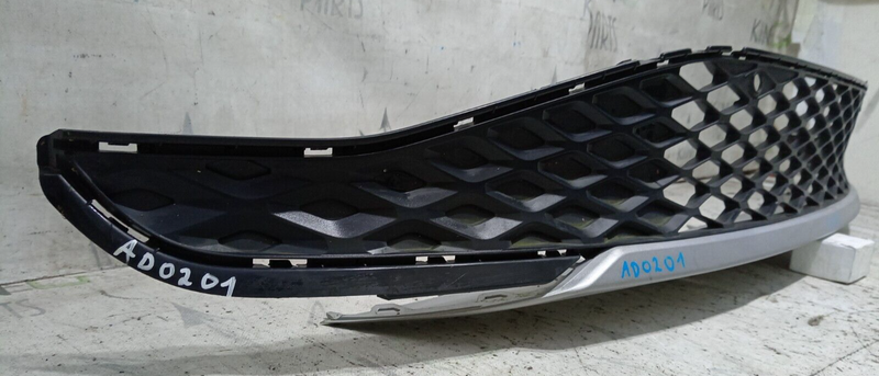 VOLKSWAGEN ID.4 2020-ON FRONT BUMPER LOWER GRILLE TRIM PANEL 11A853677