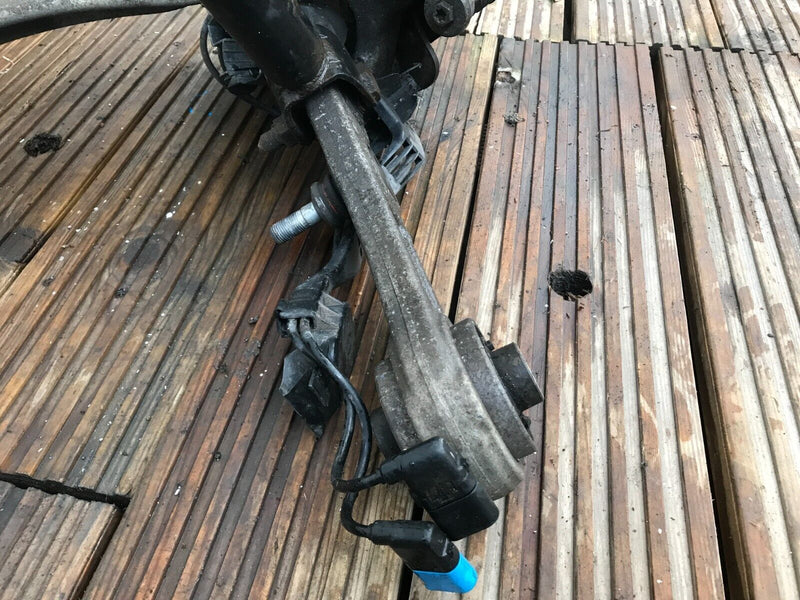 MERCEDES W205 RIGHT SIDE FRONT LEG 4x WISHBONE, HUB, BRAKE CALIPER, GAS STRUT