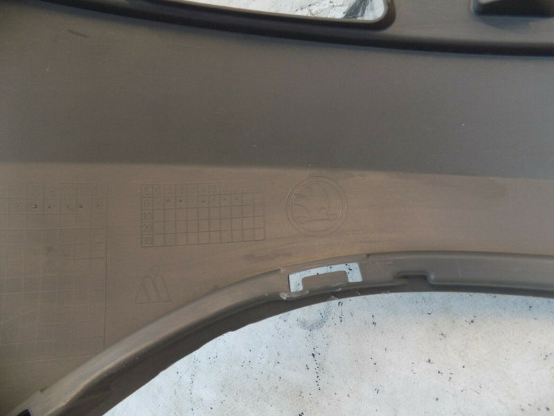 SKODA SCALA 2018 UP-REAR BUMPER PRIMED 2018 UP GENUINE 657807421