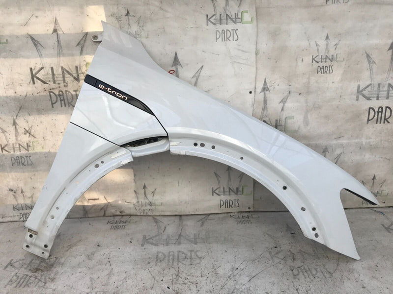 AUDI E-TRON 2018-ON RIGHT SIDE FRONT FENDER WING PANEL & CHARGING FUEL FLAP