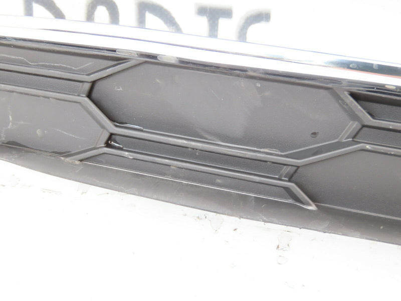 SKODA OCTAVIA 2020-ON FRONT BUMPER RIGHT FOG LIGHT GRILL SURROUND PDC