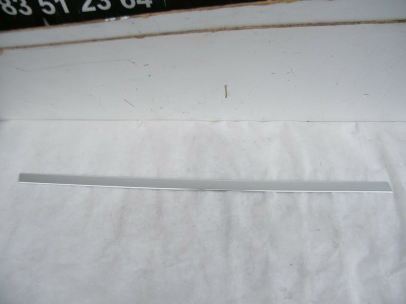 VW Touareg 2007-2010 Front Door-Lower Molding Trim Right 7L9837788CGR (VW10)