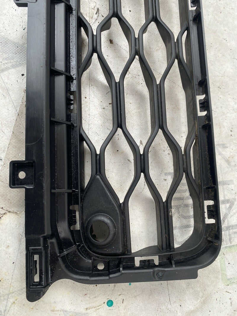 MINI COOPER S F60 COUNTRYMAN 2017-2021 FRONT BUMPER CENTRE BOTTOM GRILL GENUINE