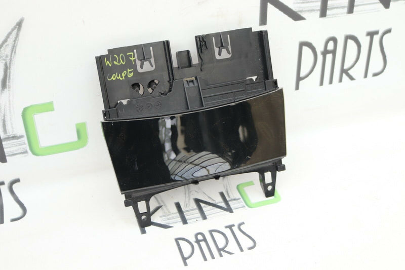 MERCEDES E CLASS W207 2009-2017 COUPE CENTRE CONSOLE ASHTRAY LIGHTER A2046801350