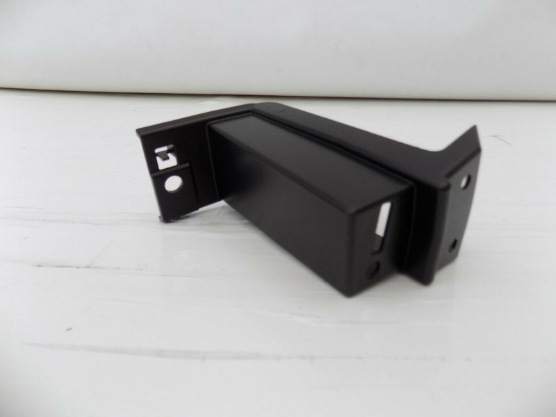 MAZDA CX-3 2016-ON REAR BUMPER CENTRE BRACKET SUPPORT D10J50271 /S18-40