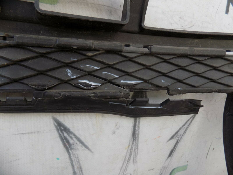 VW UP 2016 - ONWARDS BLACK FRONT BUMPER CENTRE GRILLE GENUINE 1S0853677