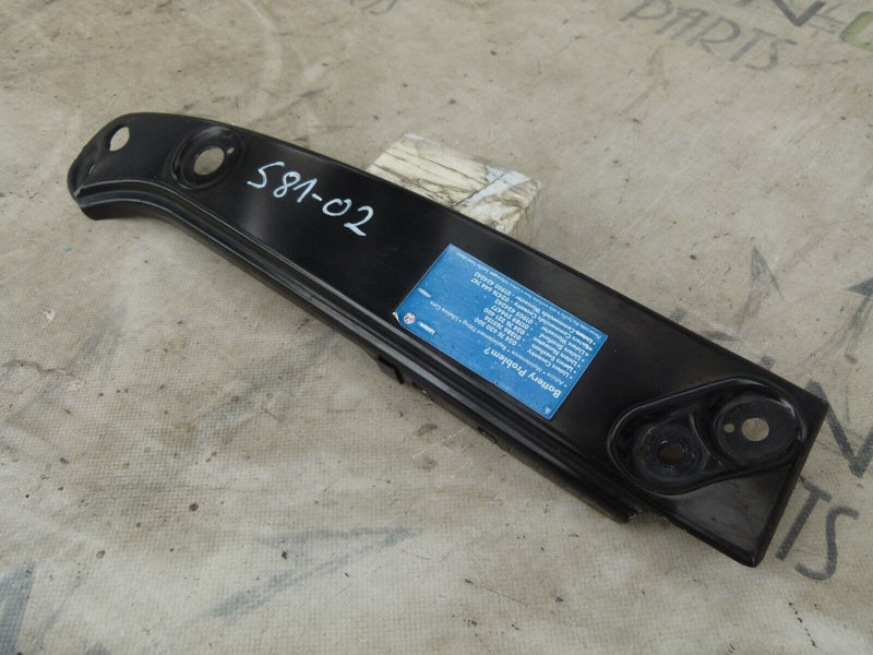 VW UP 2011-2016 LEFT SIDE HEADLIGHT MOUNT BRACKET GENUINE 1S0805931 S81-02