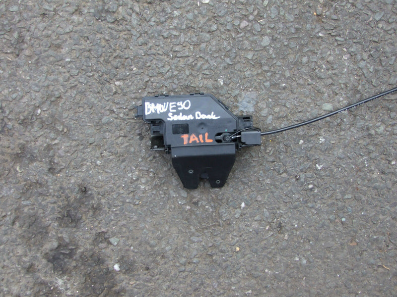 BMW 3 Series E90 Saloon Boot/Tailgate Lock Cacher