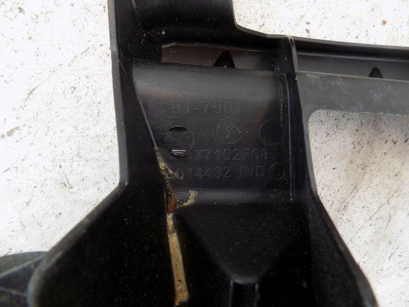 Citroen C5 MK II 08-16 Rear Bumper Bracket Support Left Side 9681048680 (B01-01)