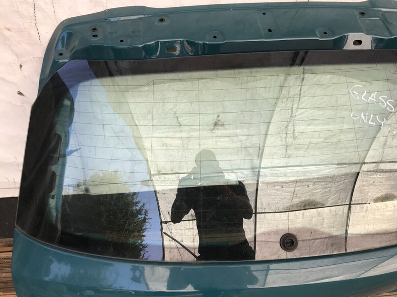 AUDI A1 GB MK2 SPORTBACK 2019-ON GENUINE TAILGATE REAR WINDOW *GLASS ONLY