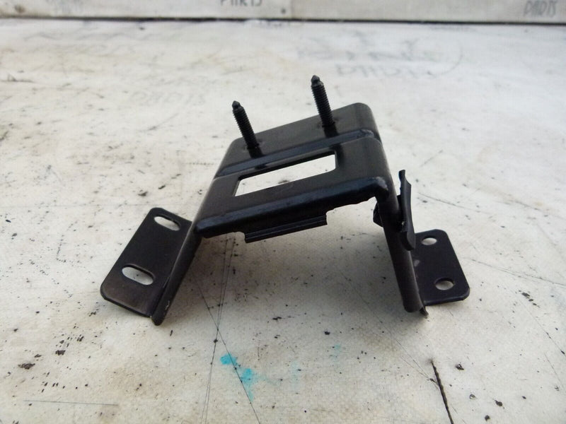 MERCEDES C W204 2007-2011 BRAKE PEDAL MOUNT BRACKET GENUINE A2046200814