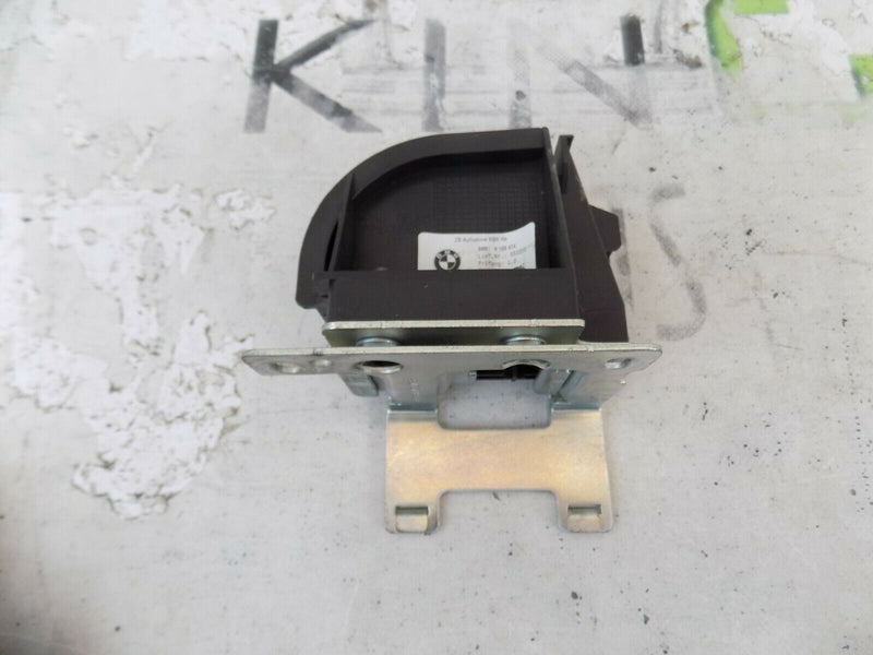 BMW 5 SERIES F11  RIGHT BOOT LOAD COVER SUPPORT BRACKET HOLDER LH 9168474