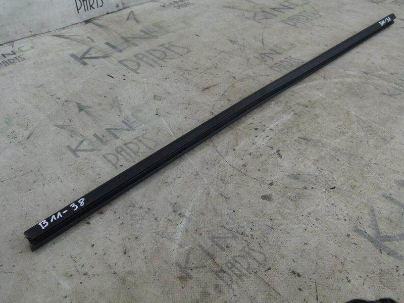 VAUXHALL CORSA D 3DOOR 3DR 2006-14 FRONT LEFT DOOR WINDOW SEAL 13188958