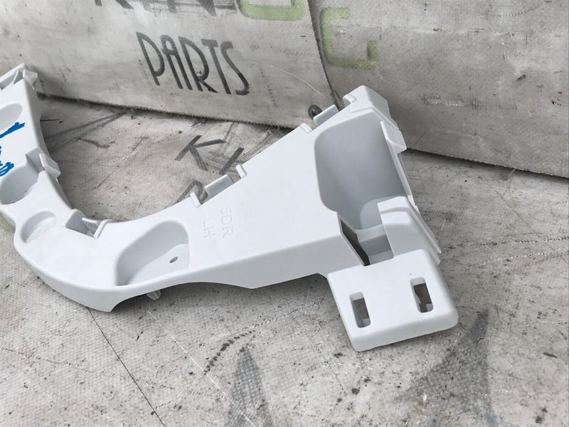 FORD FOCUS REAR LEFT BUMPER MOUNT TRIM BRACKET F1EB-17E851-D