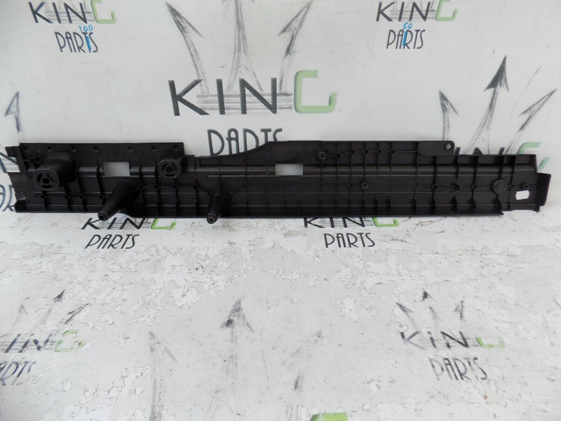 BMW 5 SERIES F11  520d UNDER TRAY RIGHT SIDE SPLASH GUARD COVER 9168510