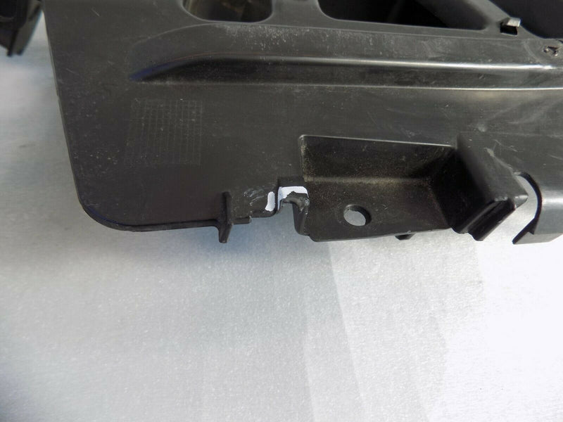 BMW 1 SERIES E82/88 M SPORT REAR LEFT SIDE BUMPER BRACKET GUIDE 8045507 /B04-86